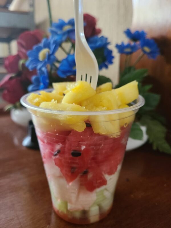 Vaso de fruta (sandía, piña, pepino y jícama)
